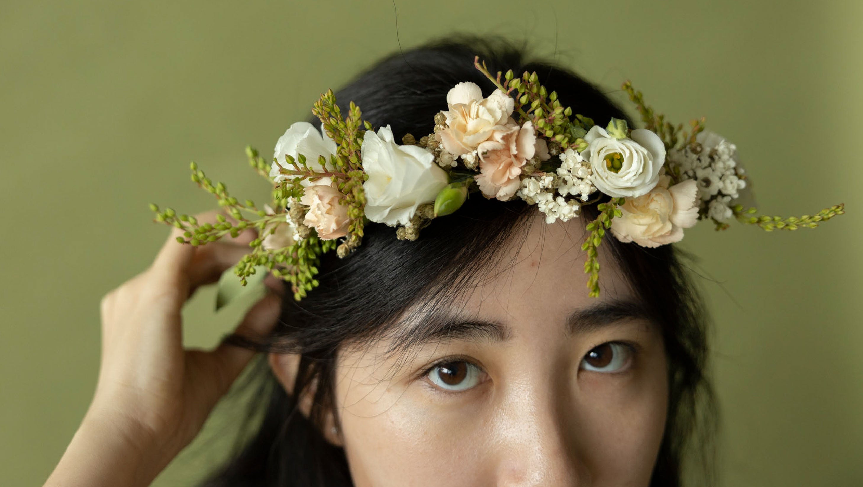 White Bridal Floral Crown in Singapore – Charlotte Puxley Flowers