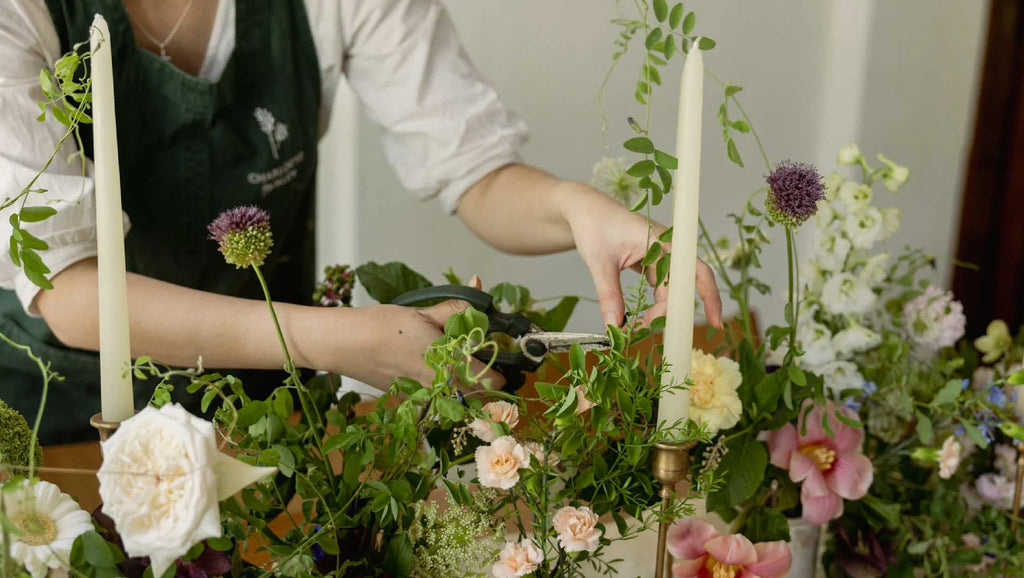 A Deep Dive into Everything Flowers:  Tailor Made Private Classes