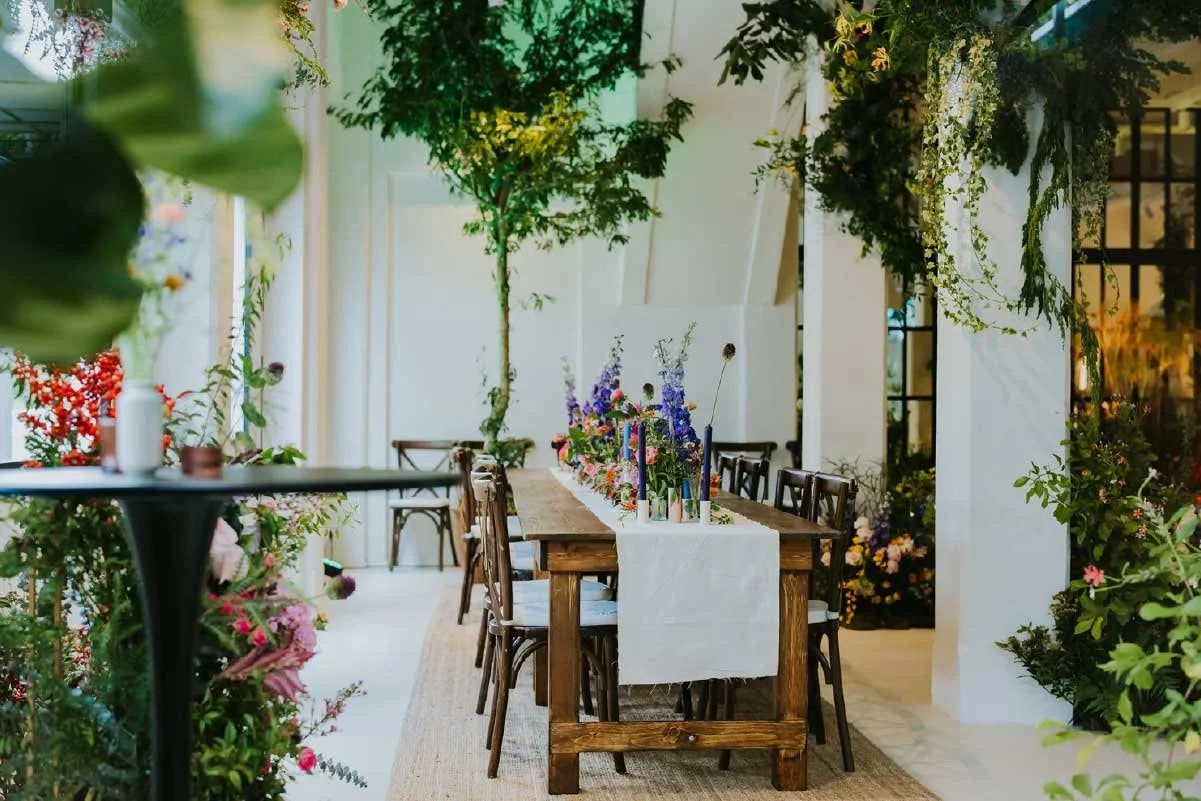 Event gallery of Ida's Event Space Singapore featuring beautifully styled floral arrangement set at heritage venue, Gillman Barracks.