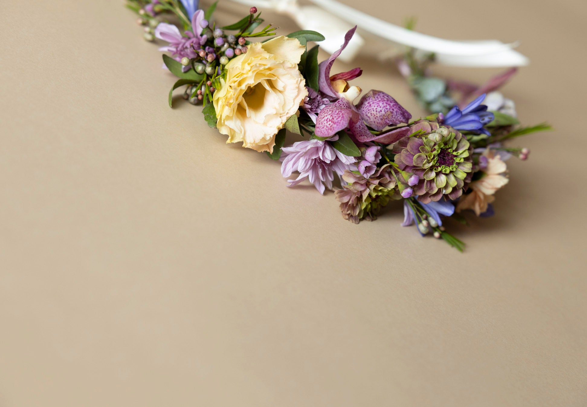 Close-up of Floral Crowns in Great Dixter Pastels