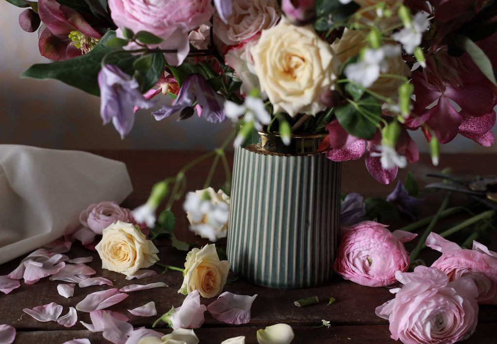 Floral Subscription: Free and Frilly